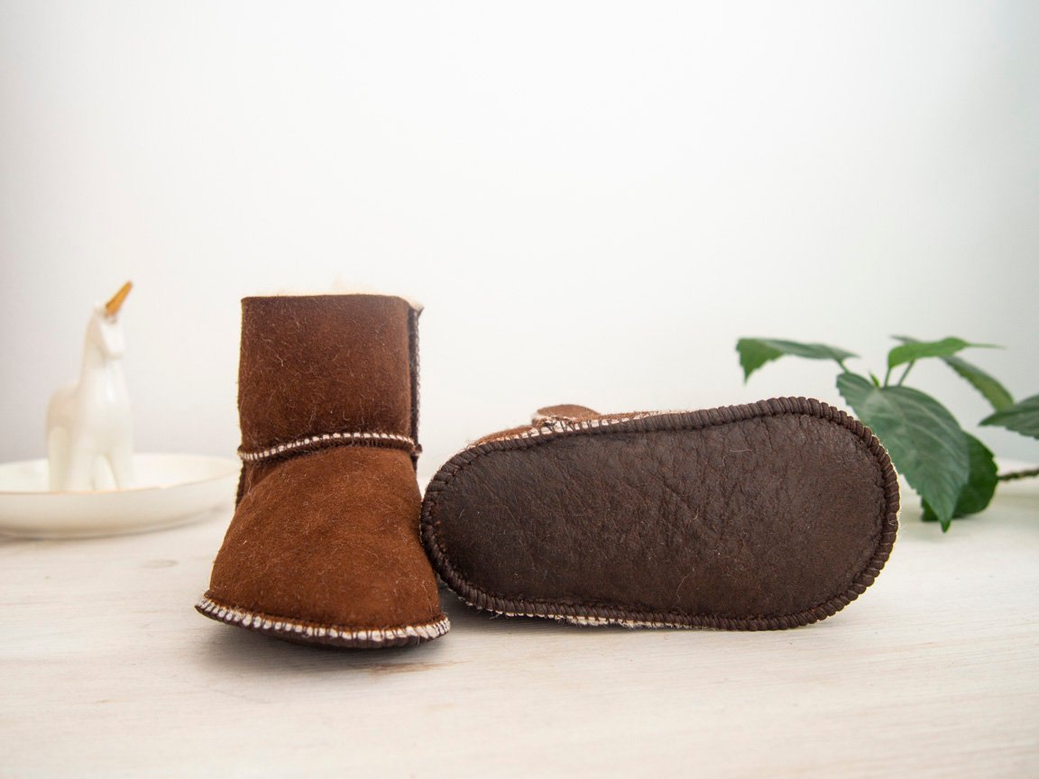 Baby Sheepskin Boots - Nattljus